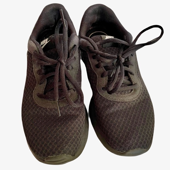 Black Nike Athletic Shoes - Picture 3 of 7